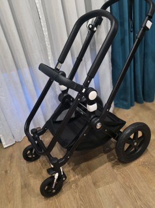 Bugaboo Camaleón 3 Plus Negro/Blanco