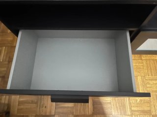 Mueble TV negro con cristal