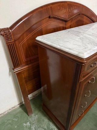 Dormitorio completo madera y mármol