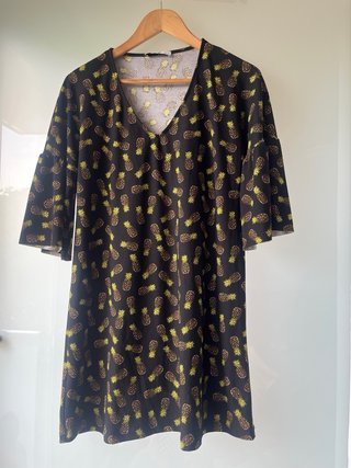 Vestido estampado piñas manga 3/4