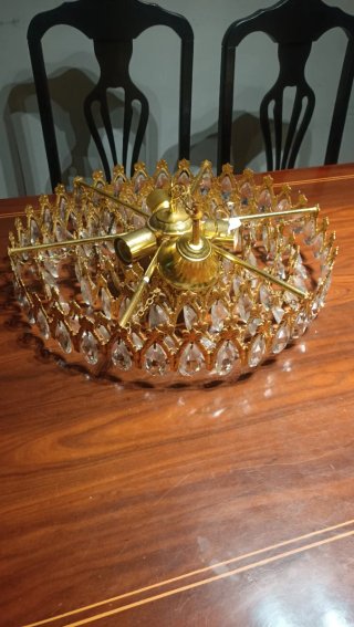 Lámpara de araña vintage dorada cristal
