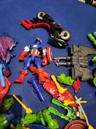 Lote Figuras Marvel y DC Comics