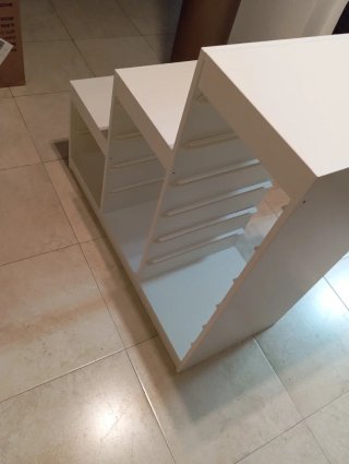 Estantería almacenaje IKEA escalera