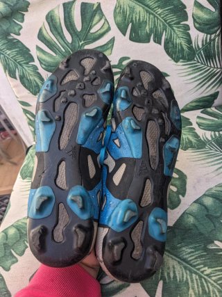 Zapatos de fútbol Adidas Talla 44
