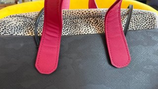 Borsa Justo nera e fucsia