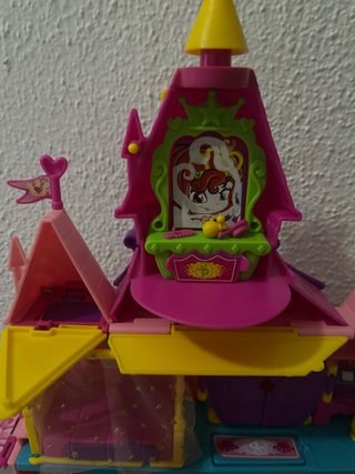 Castillo Pin y Pon con figuras