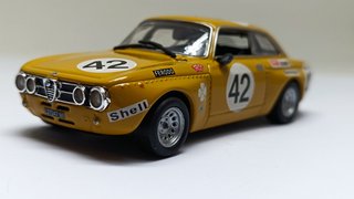 Alfa Romeo 2000 GT 1971 24 horas Spa Metro 1:43