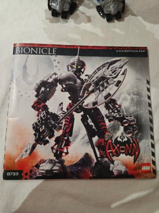 Bionicle Axonn 8733 Lego + manual de instrucciones