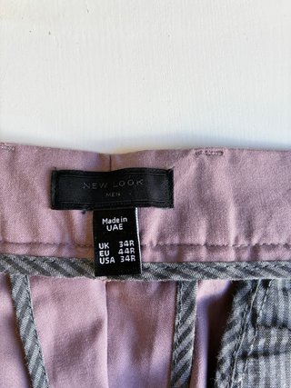 Traje rosa de tres piezas