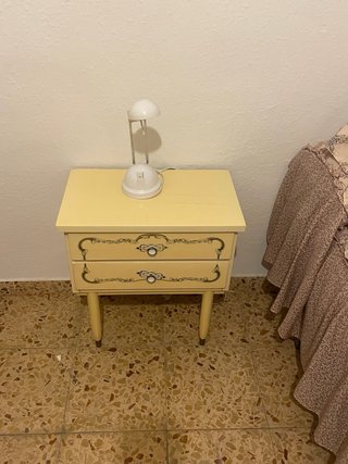 Muebles de habitación antiguos