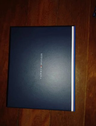 Cartera Tommy Hilfiger Nueva