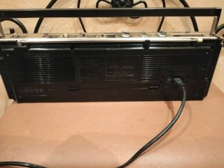 Radio Casete Toshiba Bom Beat SF5
