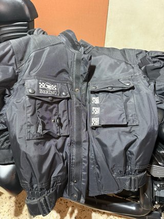 Chaqueta Moto Bering Negra