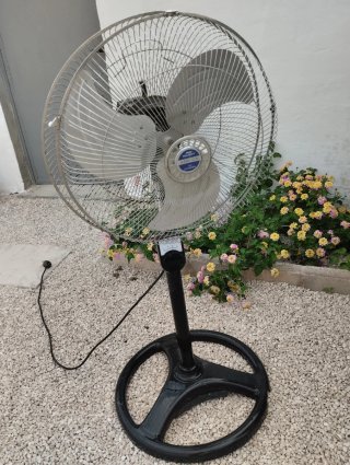 Ventilador de pie vintage Aircon