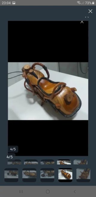Moto artesanal de madera