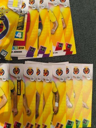 Cartas Adrenalyn XL 25-26