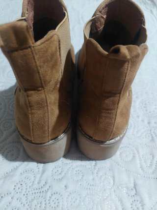Botines marrones de ante