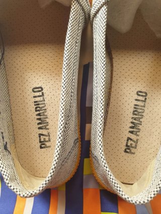 Zapatos Camping Amarillo Talla 40( es más un 39)
