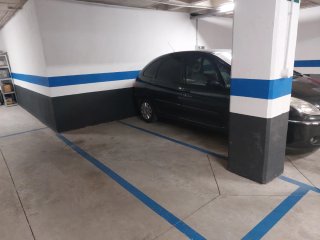 Plaza de garaje para MOTO