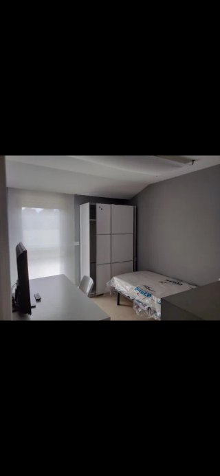Se alquila habitación en tudela