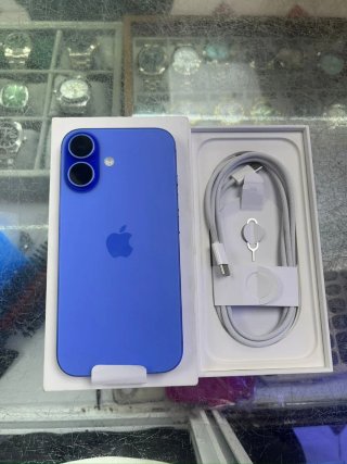 iPhone 16 Azul