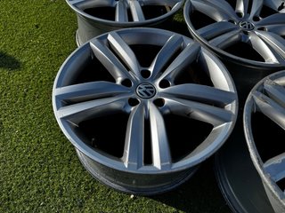 Llantas R20 Originales VW Touareg II