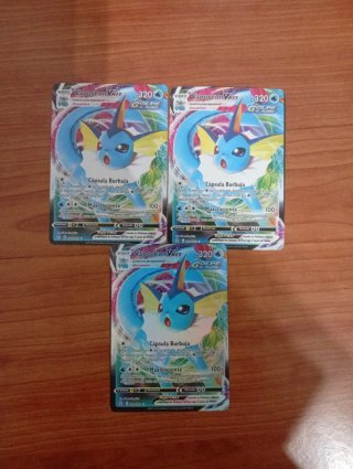 3 Cartas Pokémon Vaporeon VMAX