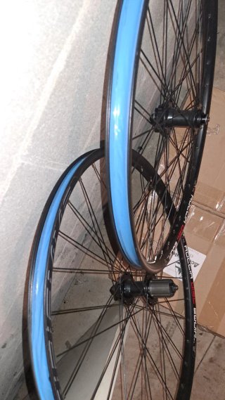 Cerchi MTB 27,5 ROCCIA DISC EQUIP.
