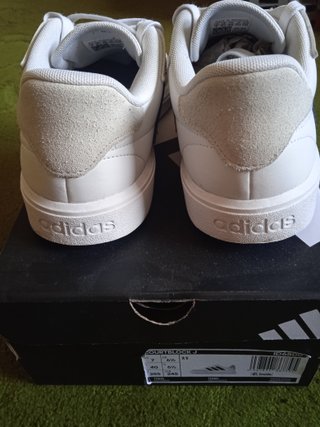 Zapatillas Adidas Courtblock J Tenis (blancas)