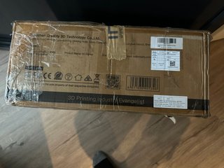 Impressora 3D Creality Ender 3S c/ caixa