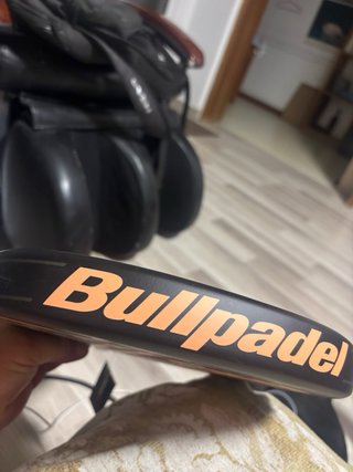 Pala Bullpadel Vertex 02 W