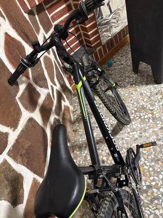 Bicicleta Rockrider Negra
