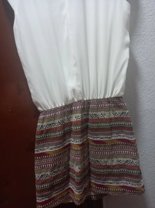 Vestido mini talla 40 blanco y multicolor
