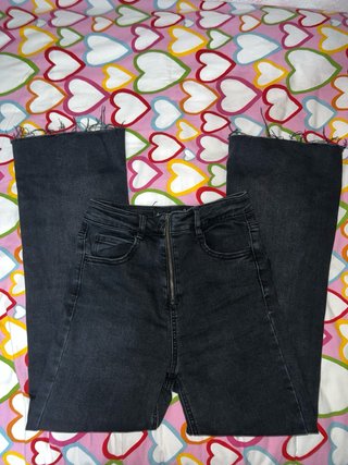 Pantalones Stradivarius negros flare cremallera 34