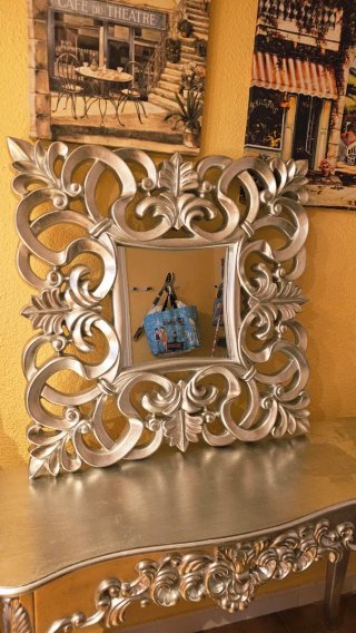 Consola y espejo estilo barroco