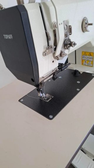 Máquina de coser Adler Topaff 335