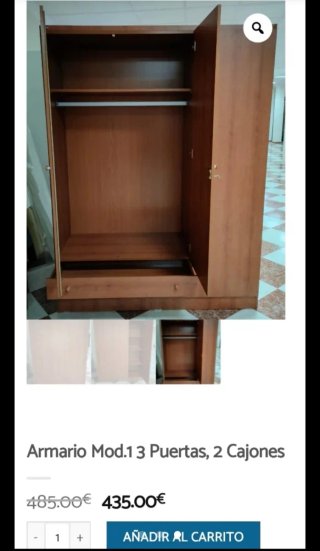 Armario de madera marrón