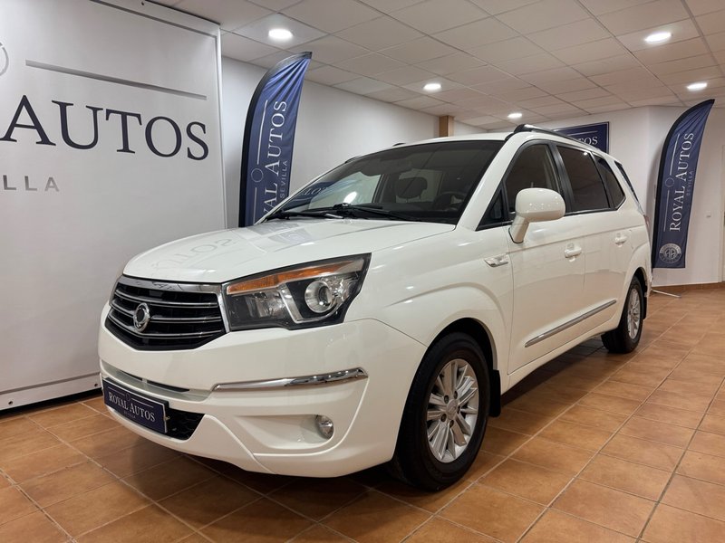 SsangYong Rodius 2.0 TD 2WD AUTOMATICA 155cv 7plaz - foto 1