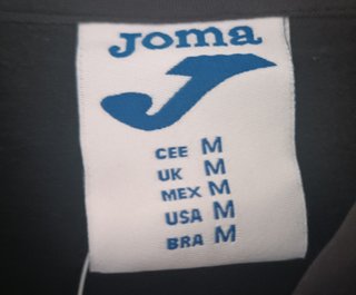 Chaqueta Joma. Talla M. Color negro/verde. Hombre.