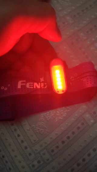 Fenix HM65R-DT Linterna Frontal 1500 lumens