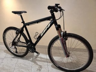 Se vende bicicleta BH
