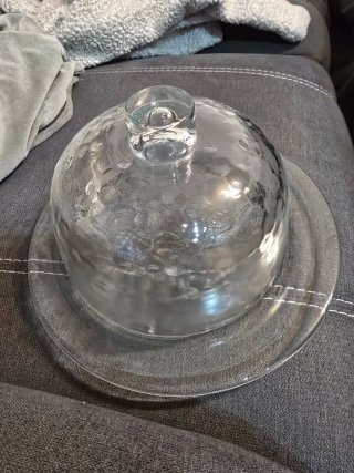 Quesera de cristal con tapa