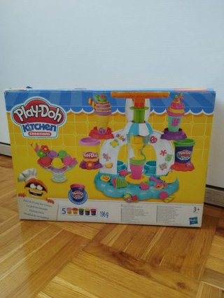 Play-Doh Kitchen Creations Heladería