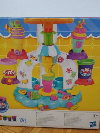 Play-Doh Kitchen Creations Heladería