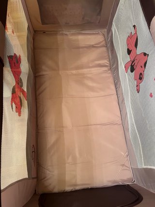 Cuna de viaje TECTAKE casi nueva