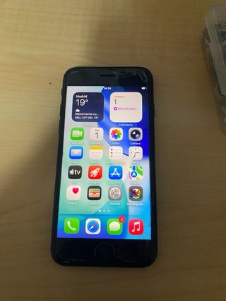 iPhone SE 2022 64GB