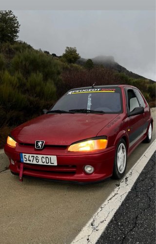 Peugeot 106 1.4 gasolina 2003 215mil km