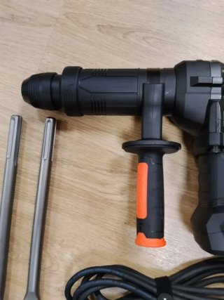 Martillo Demoledor Dnipro-M 1400W SDS-Max 8J