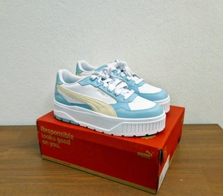 Sneakers in pelle Puma Karmen, azzurro/bianco, 42