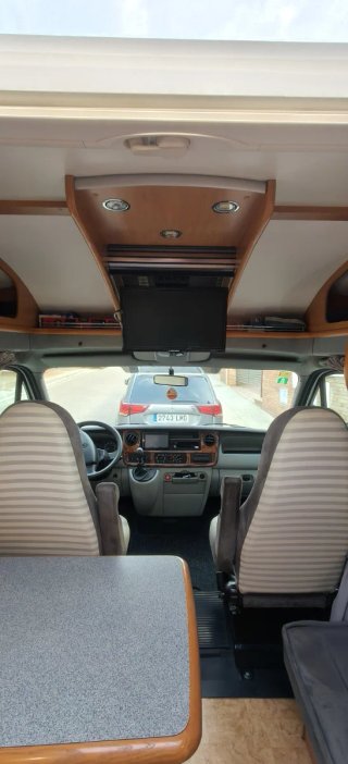 Autocaravana Dethleffs en perfecto estado, 2900cc